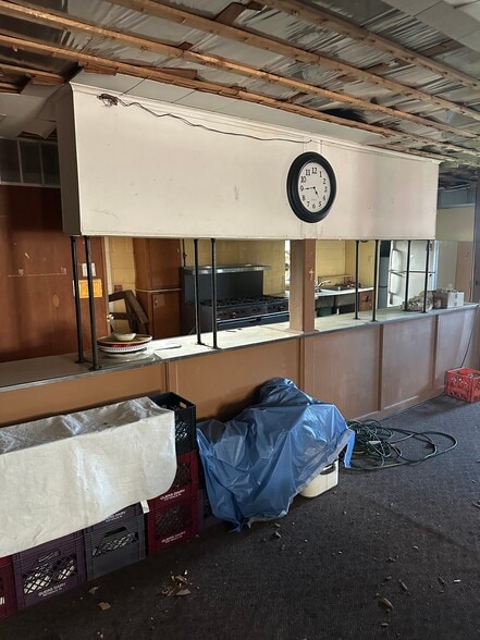 More Photos Of 400 Church St, Minersville Lodge Meeting Hall For Sale
