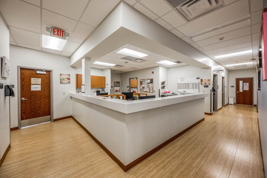 More Photos Of 4401 E Lohman Ave, Las Cruces Medical For Sale