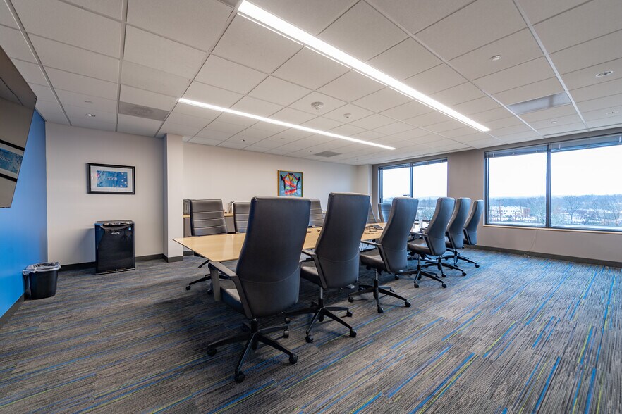 More Photos Of 500 River Ridge Dr, Norwood Office For Lease