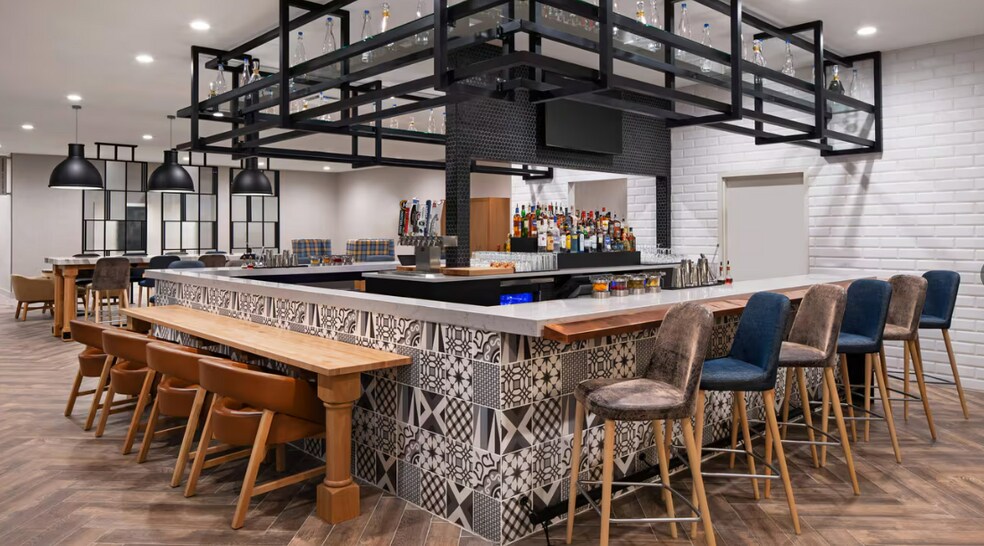 More Photos Of 2750 Ramada Way, Green Bay Hospitality For Sale