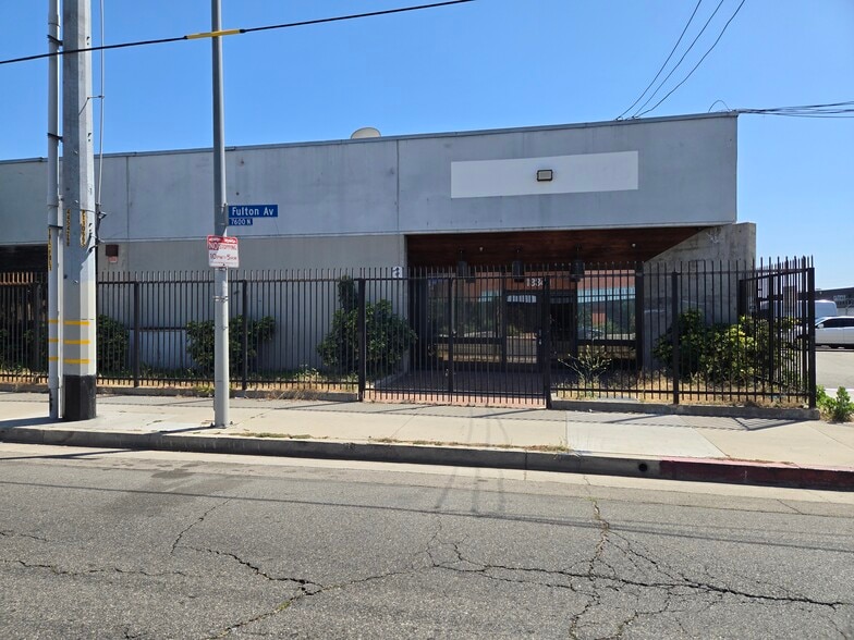 Primary Photo Of 13340 Saticoy St, North Hollywood Warehouse For Lease