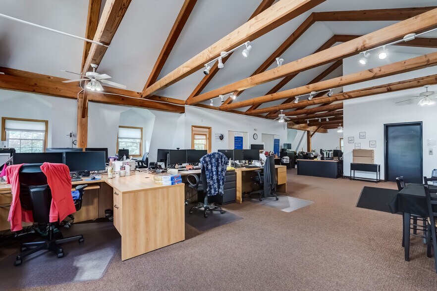 More Photos Of 1625 Rochester Rd, Farmington Office For Sale