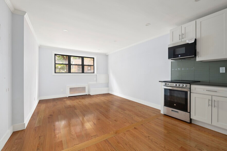 More Photos Of 409-413 E 84th St, New York Apartments For Sale