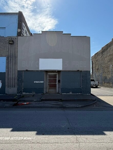 Primary Photo Of 20 N James St, Kansas City Storefront Retail Office For Lease