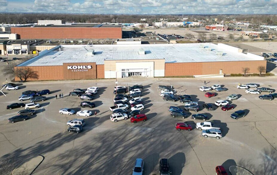 More Photos Of 35000 W Warren Rd, Westland Department Store For Sale