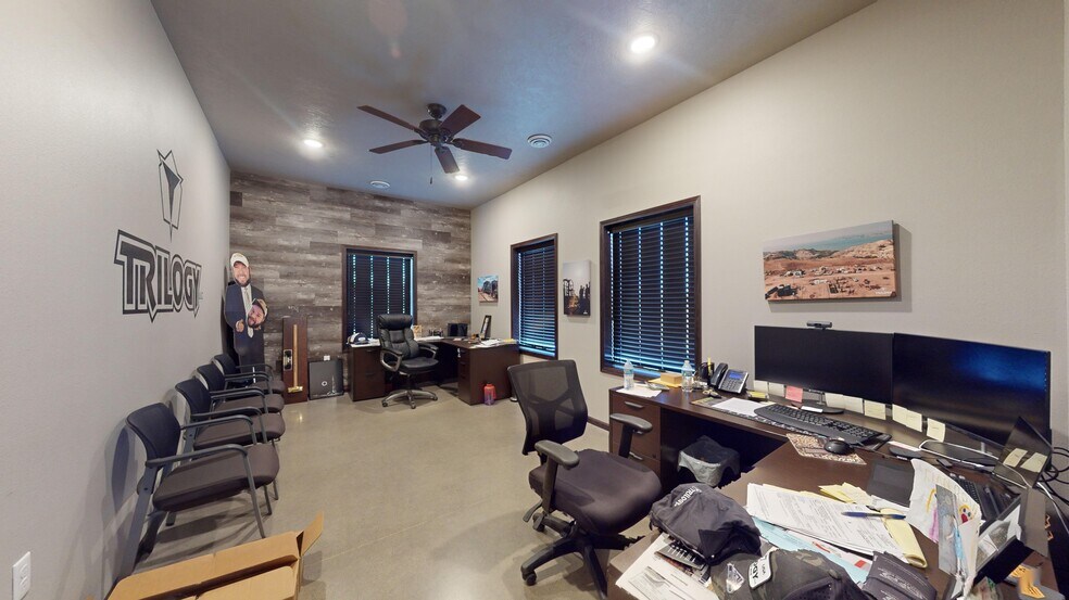 More Photos Of 10345 Hwy 83 S, Minot Flex For Sale