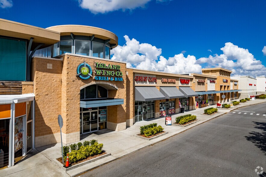 More Photos Of 2055-2109 Town Center Blvd, Orlando General Retail For Lease