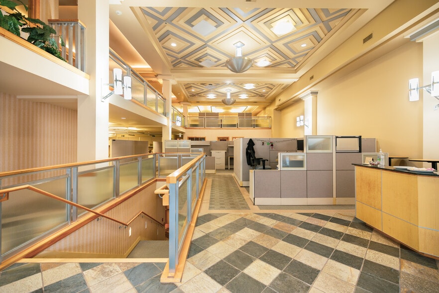 More Photos Of 1315 Cornwall Ave, Bellingham Office For Lease