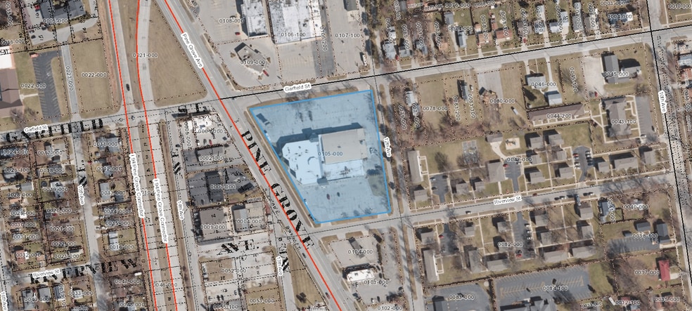 More Photos Of 2700 Pine Grove Ave, Port Huron Storefront For Sale