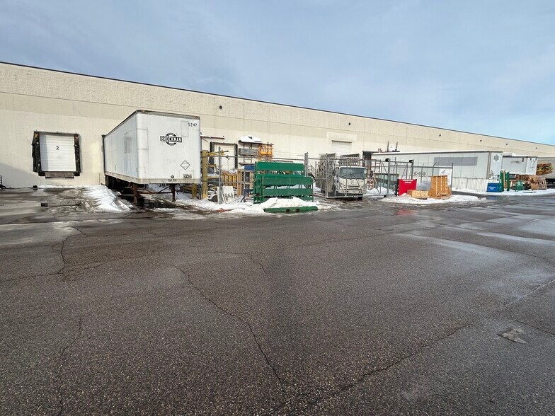 More Photos Of 2100 Woodale Ave, Mounds View Manufacturing For Lease