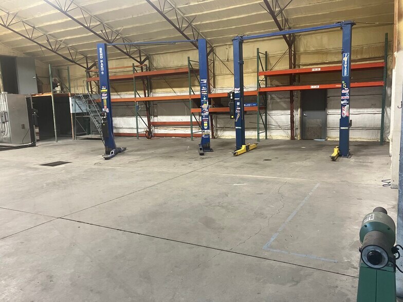 More Photos Of 328 W Lucy Ave, Salt Lake City Warehouse For Sale