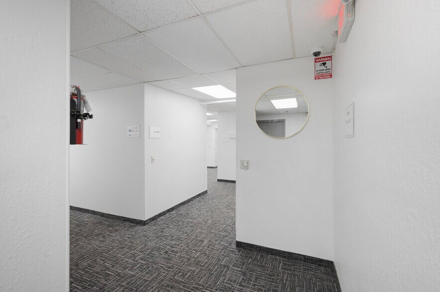 More Photos Of 151 NW Silver Lake Rd, Saint Paul Unknown For Lease