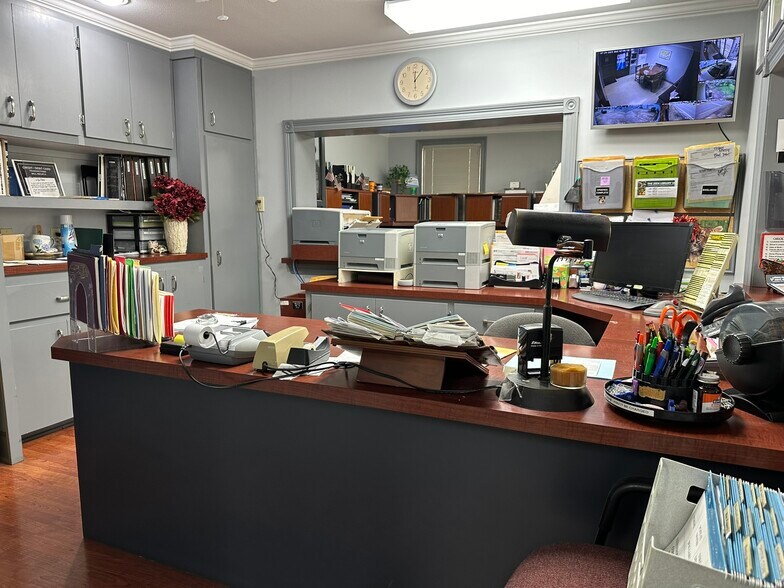 More Photos Of 23525 Eden St, Plaquemine General Retail For Sale