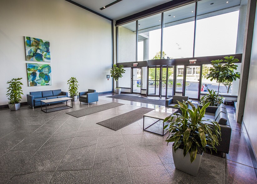 More Photos Of 44 Old Ridgebury Rd, Danbury Office For Lease