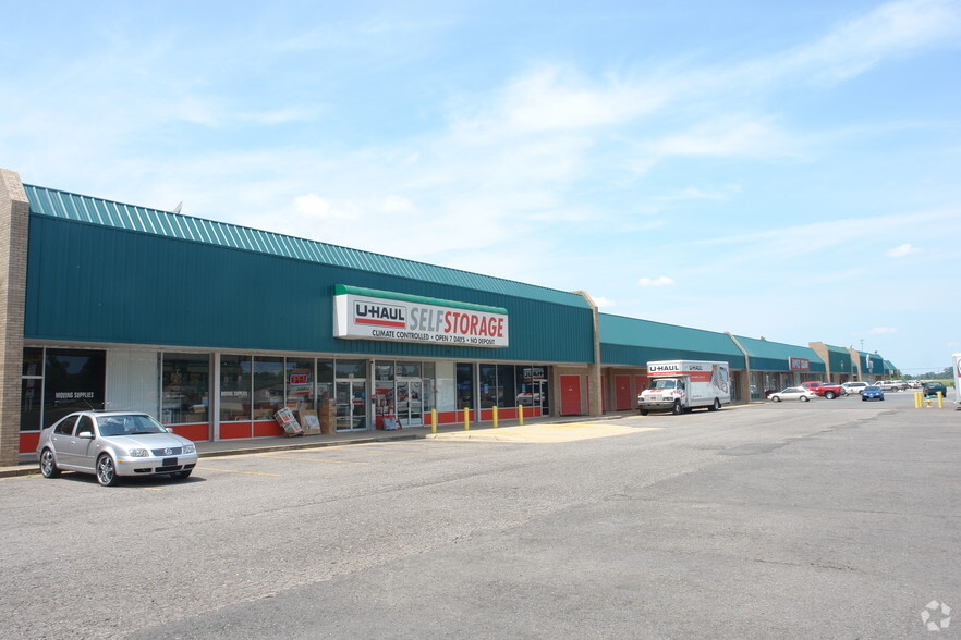 Primary Photo Of 4100 Barksdale Blvd, Bossier City Supermarket For Sale