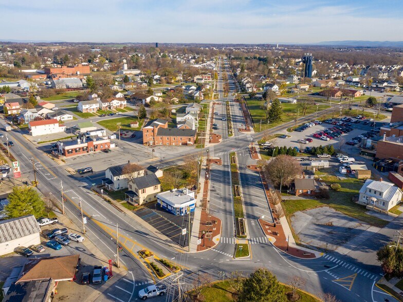 More Photos Of 211 S Mildred St, Ranson Freestanding For Lease