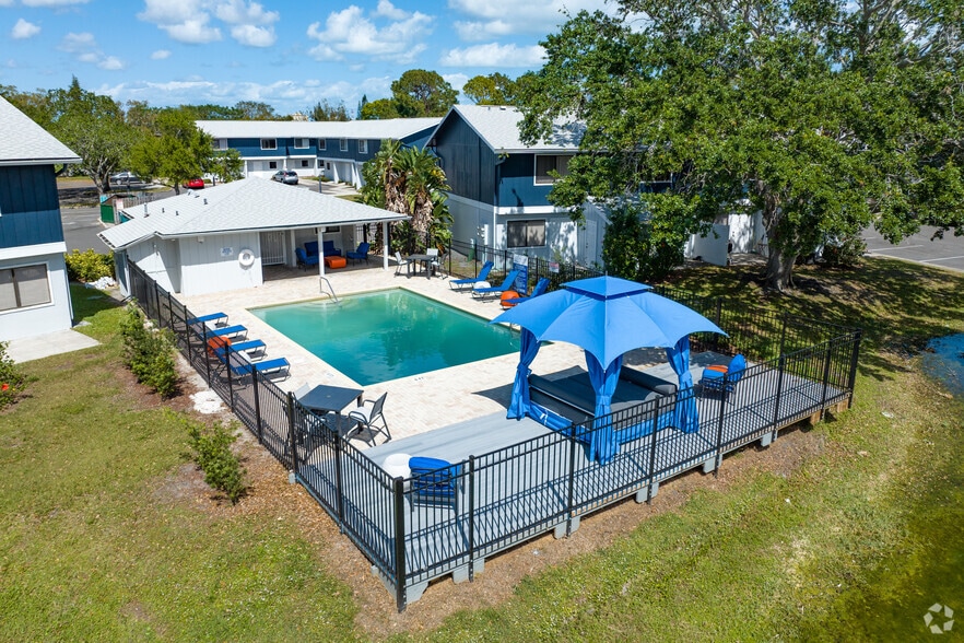 More Photos Of 150 E University Blvd, Melbourne Apartments For Sale