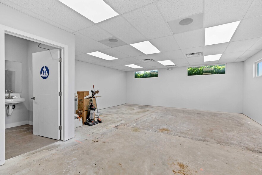 More Photos Of 111 S Garfield Ave, Montebello Medical For Lease