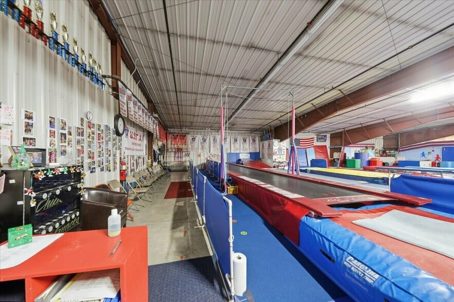 More Photos Of 1155 Old State Route 74, Batavia Refrigeration Cold Storage For Sale