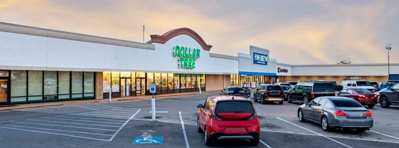 More Photos Of 1124-1258 Uvalde Rd, Houston Storefront For Lease