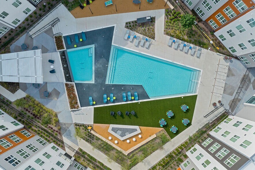 More Photos Of 3000 Northside Blvd, Richardson Multifamily For Sale