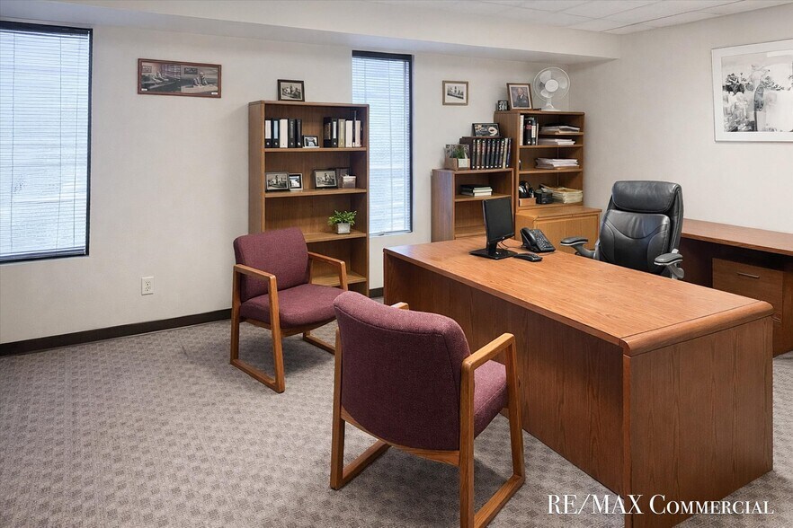 More Photos Of 758 Burton St SE, Grand Rapids Office For Sale