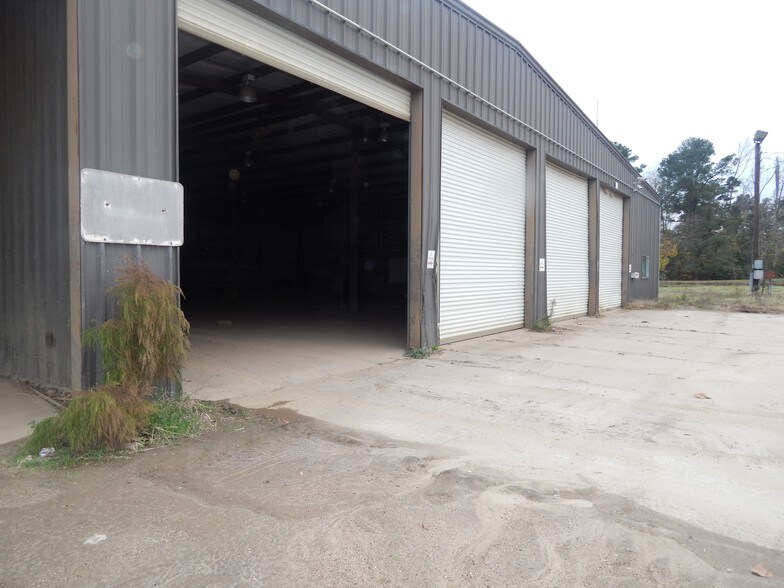 More Photos Of 682 FM 2021, Lufkin Warehouse For Sale