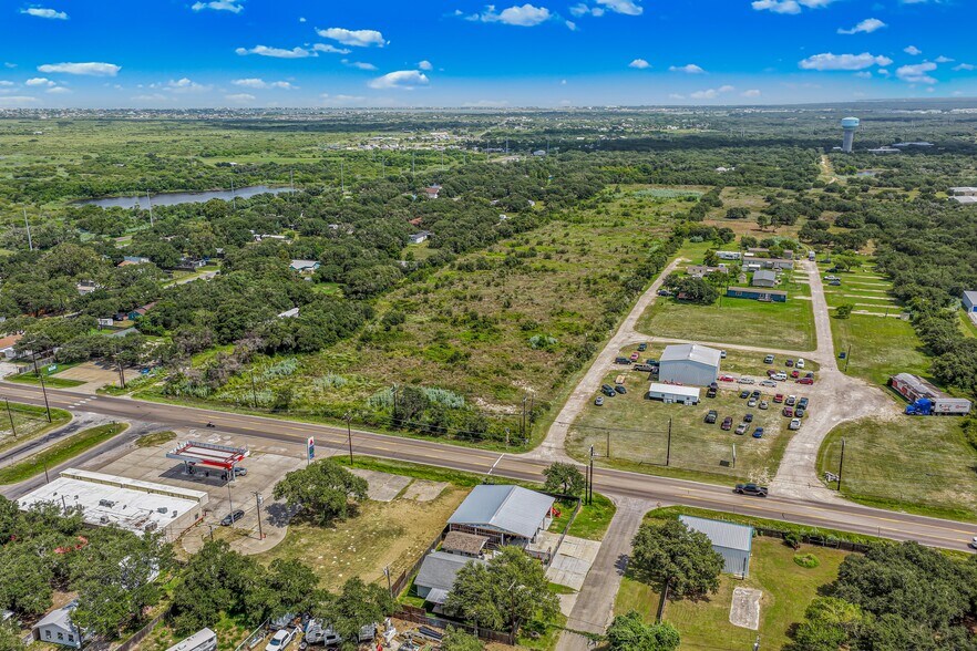 More Photos Of 2020 Market st, Rockport Land For Sale