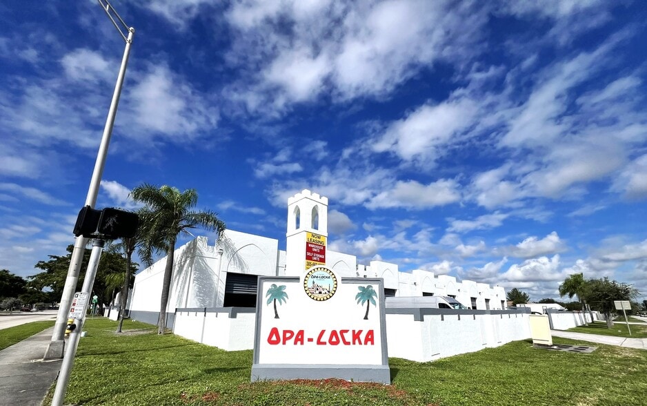 More Photos Of 1909-2099 Opa Locka Blvd, Miami Warehouse For Lease
