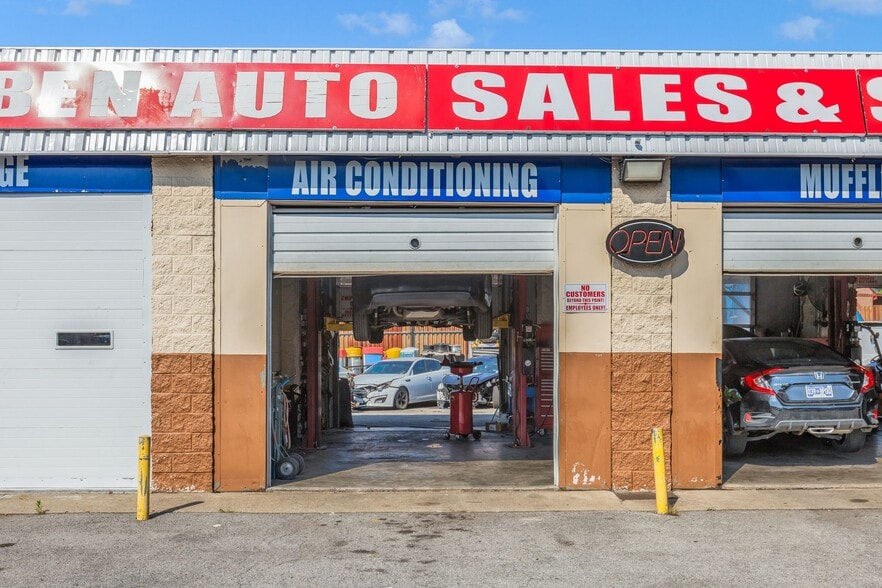 More Photos Of 2245 Murfreesboro Rd, Nashville Carwash For Sale