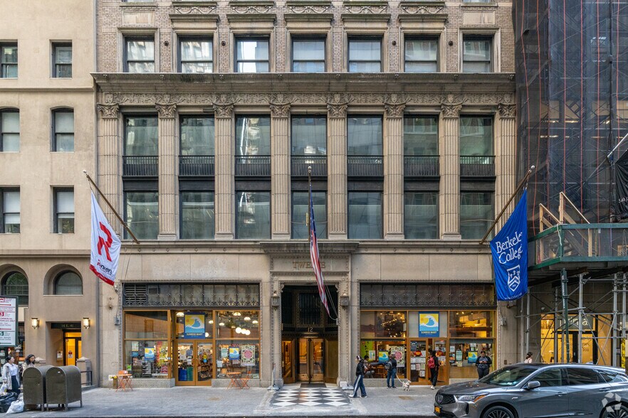 More Photos Of 12 E 41st St, New York Office For Lease