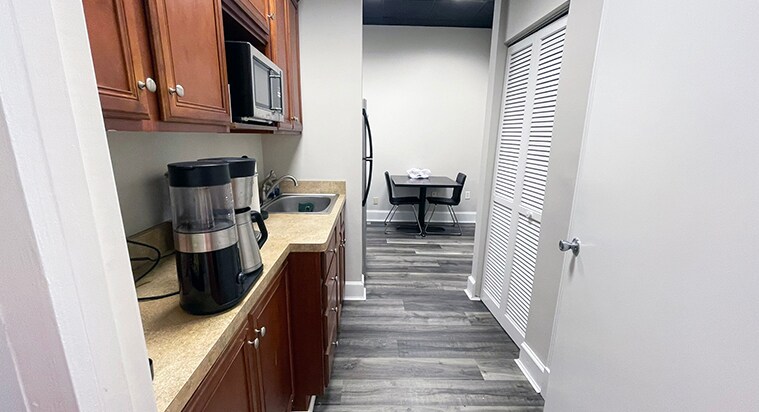 More Photos Of 509-511 N Meadow St, Richmond Storefront Retail Residential For Lease