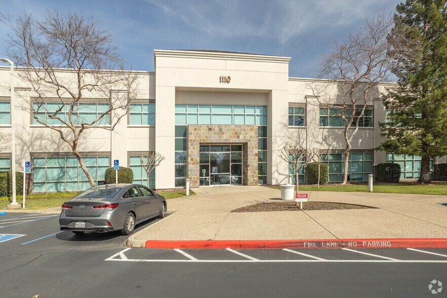 More Photos Of 1130 Iron Point Rd, Folsom Unknown For Lease