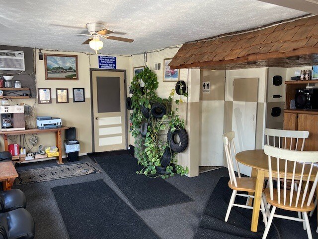 More Photos Of 202 N High St, Mount Orab Auto Repair For Sale