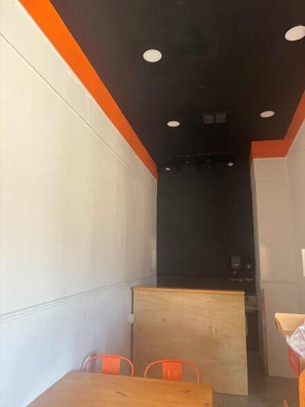 More Photos Of 4989 S Ridgewood Ave, Port Orange Restaurant For Sale