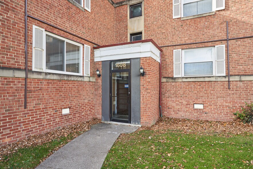 More Photos Of 1608 Coventry Rd, Cleveland Apartments For Sale