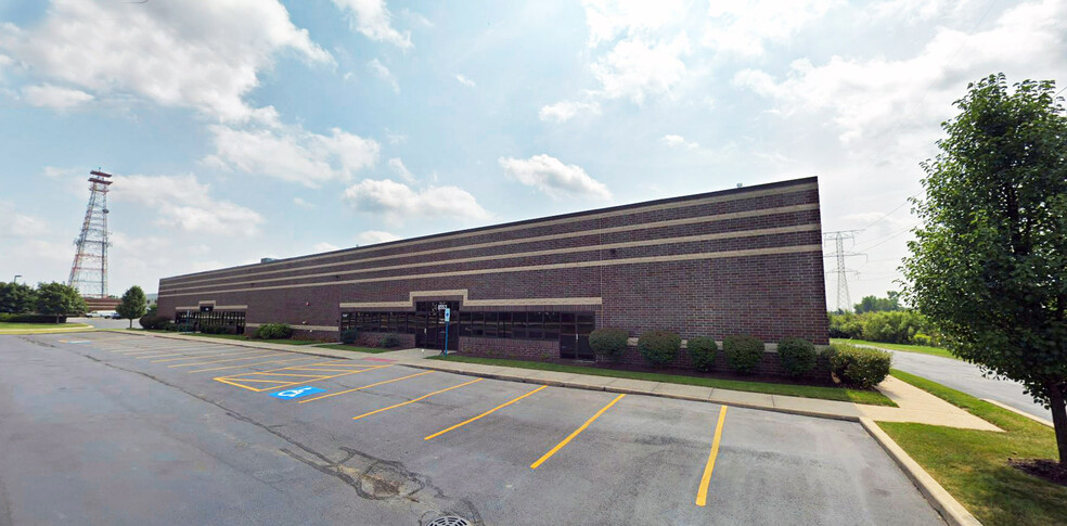 Primary Photo Of 8153 185th St, Tinley Park Warehouse For Lease