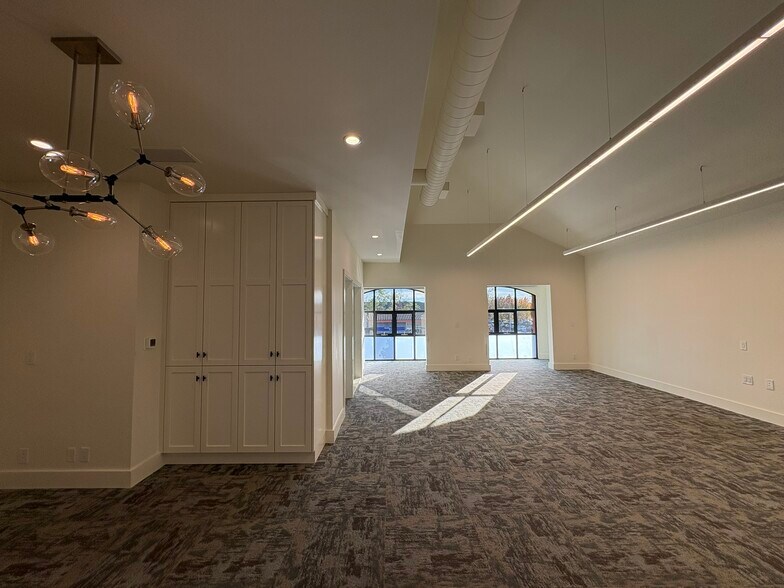 More Photos Of 190 W Napa St, Sonoma Office For Sale