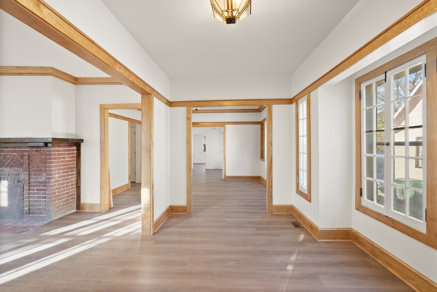 More Photos Of 4618 College Ave, College Park Multifamily For Sale