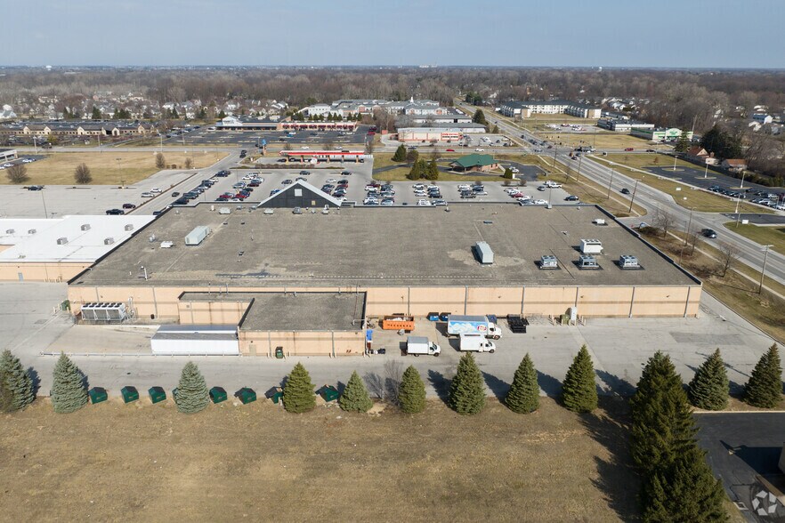 More Photos Of 7545-7633 Sylvania Ave, Sylvania Unknown For Lease