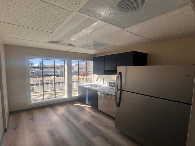 More Photos Of 811-815 El Camino Real, Menlo Park Freestanding For Lease