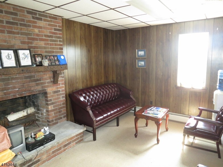 More Photos Of 332-334 North Ave, Garwood Loft Creative Space For Lease