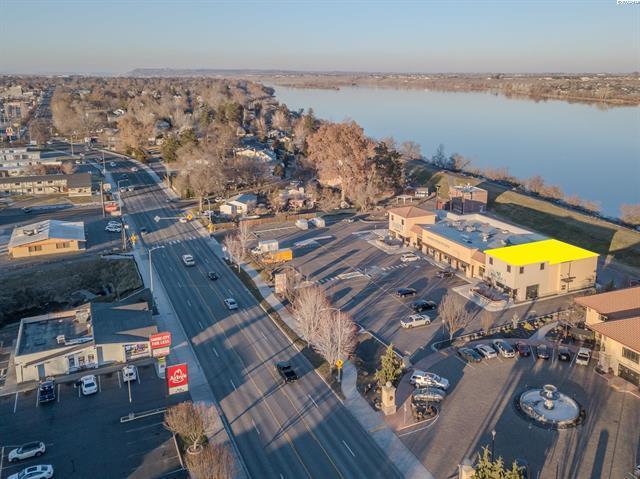 More Photos Of 1080 George Washington Way, Richland Restaurant For Sale