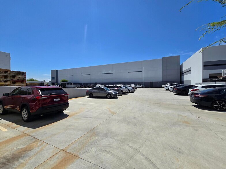 More Photos Of 510 S Magnolia Ave, Ontario Warehouse For Sale