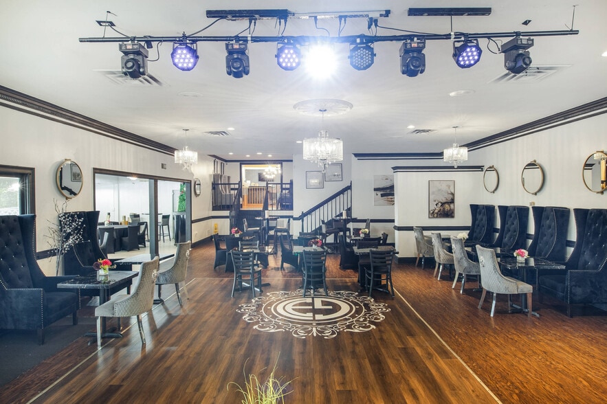 More Photos Of 5459 E Mountain St, Stone Mountain Restaurant For Sale