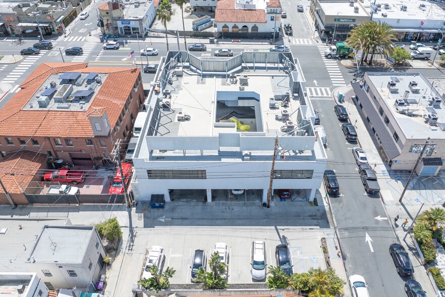 More Photos Of 5353 E 2nd St, Long Beach Storefront Retail Office For Lease