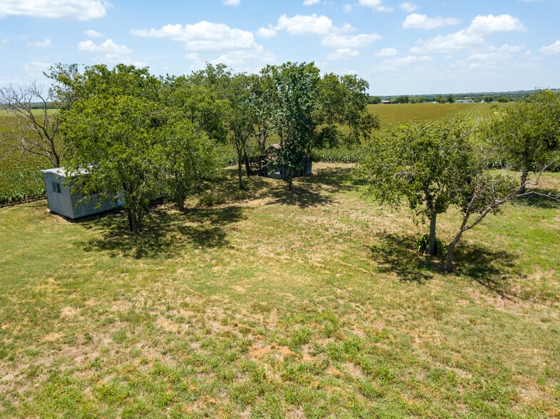 More Photos Of 0 Becker Lane, Del Valle Land For Sale