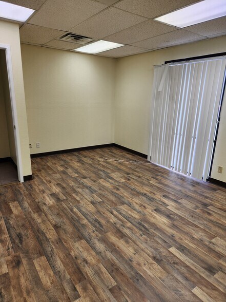 More Photos Of 1605 Beech St, El Paso Office For Lease