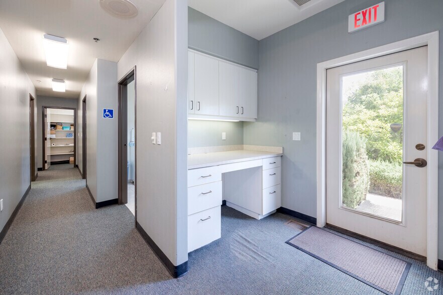 More Photos Of 120 Northview Rd, Sedona Skilled Nursing Facility For Lease