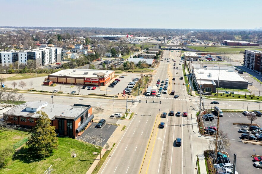 More Photos Of 9141 Olive Blvd, Olivette Drugstore For Sale